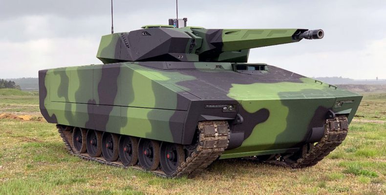 RHEINMETAL tests on composite rubber track on Lynx IFV have been ...